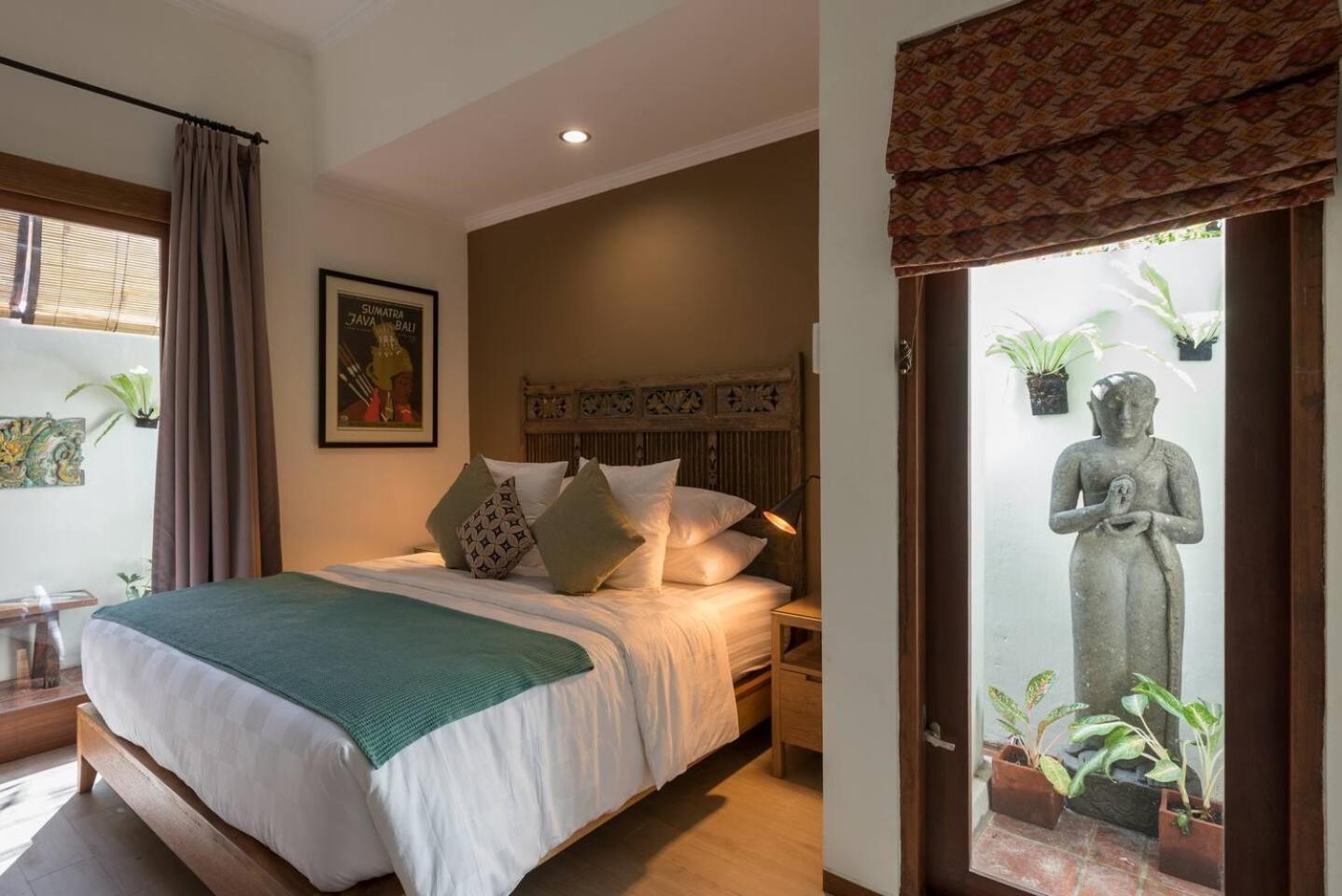 Villa The On Kesari *