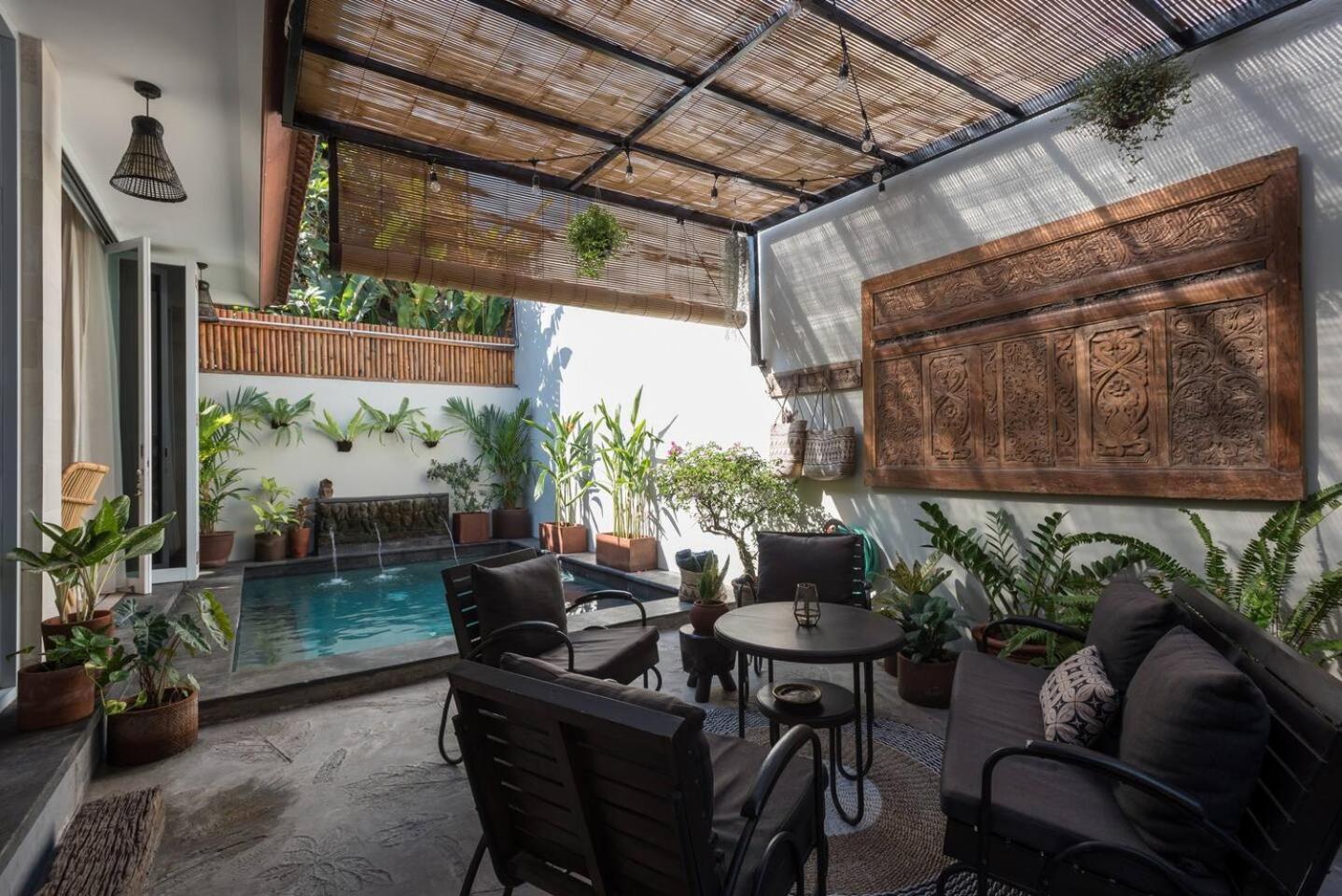 Villa The On Kesari Sanur (Bali)